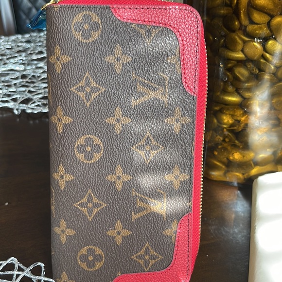 Louis wallets - Picture 2 of 4
